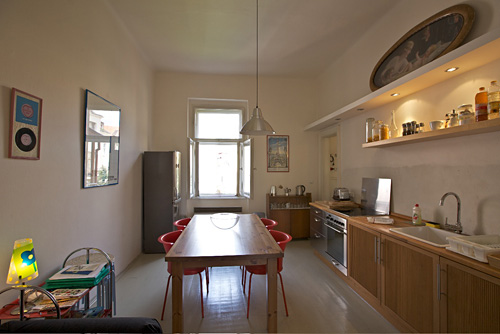 KITCHEN TABLE