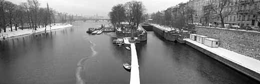 Locks on the Vltava River in central Prague. Accommodation in Prague offered by Prague Accommodations, apartments in Prague.